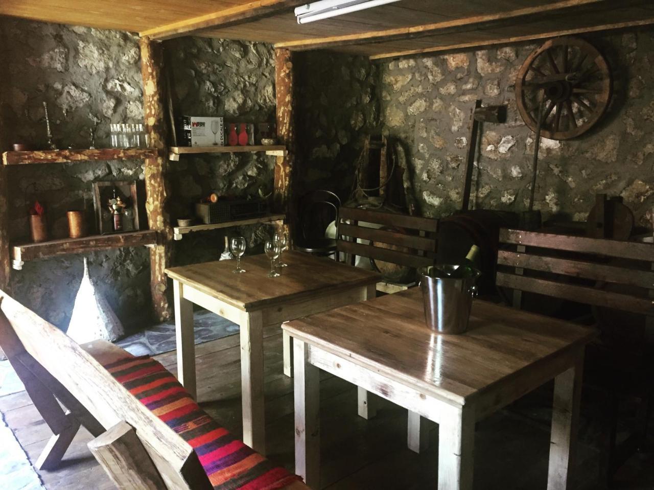 コニツ Etno House Stari Mlinヴィラ エクステリア 写真